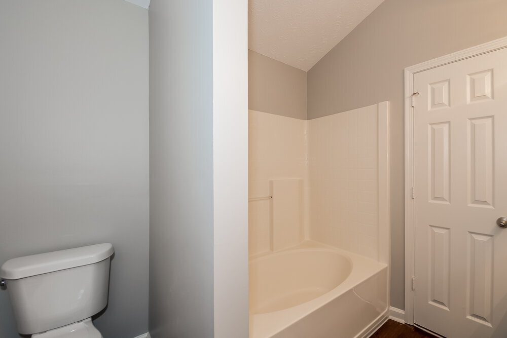 Building Photo - 5035 Yellow Pine Dr