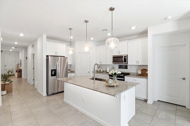 Building Photo - 19295 N Avelino Dr