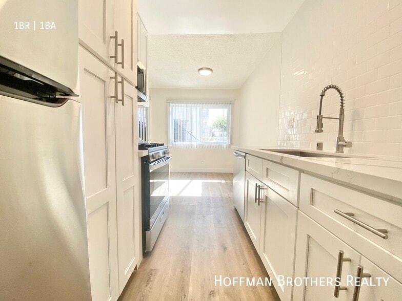 Building Photo - 1710 Arapahoe St