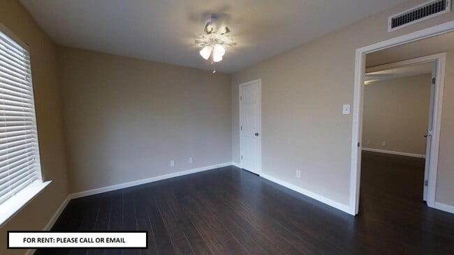 Building Photo - 26200 Redlands Blvd