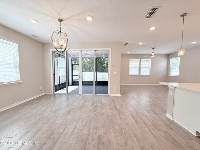Building Photo - 878 Cedar Slough Dr
