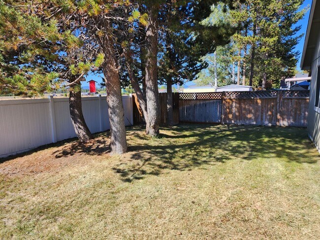 Building Photo - 51269 Riley Ln