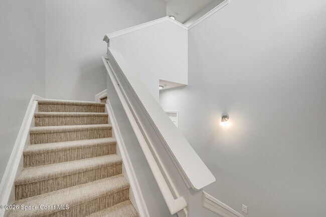 Building Photo - 2545 Revolution St