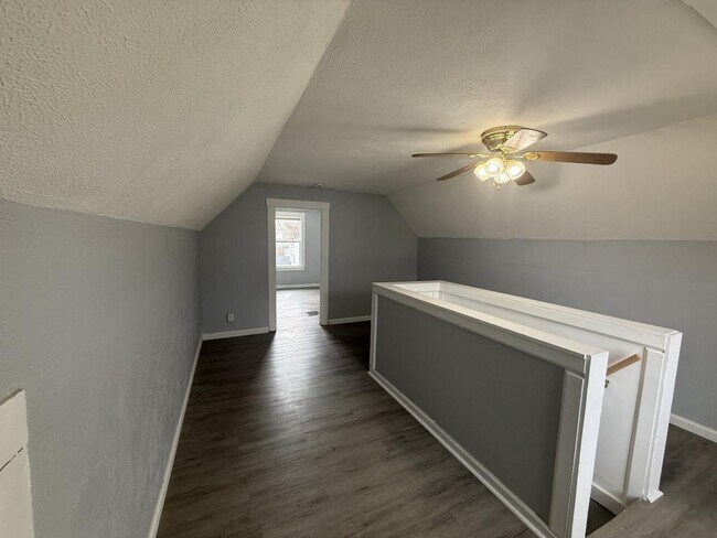 Building Photo - 1248 Ingleside Ave