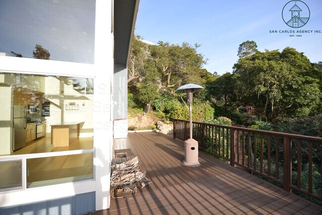 Building Photo - Two Bedroom Carmel Highlands Enclave with Ocean Views