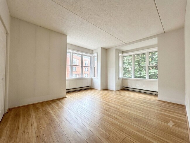 Building Photo - 26 Ellingwood St