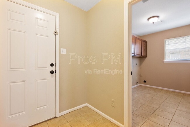 Building Photo - 7517 Point Reyes Dr