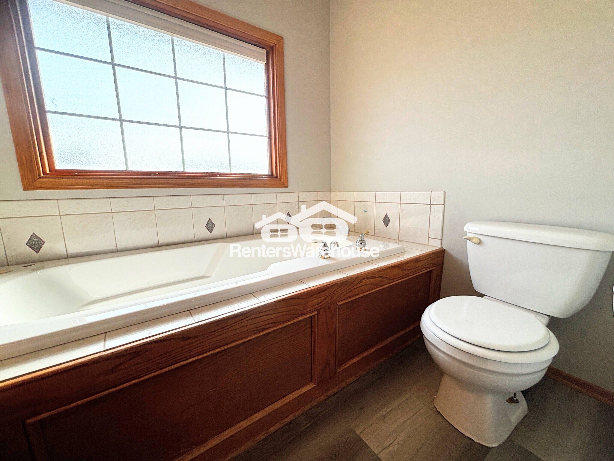 Building Photo - 6874 Dakota Dr