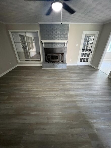 Building Photo - 5159 Longmeadow Cove