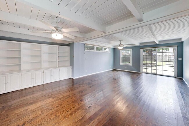Building Photo - 1706 Illinois Rd