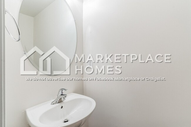 Building Photo - 308 Oferrell St