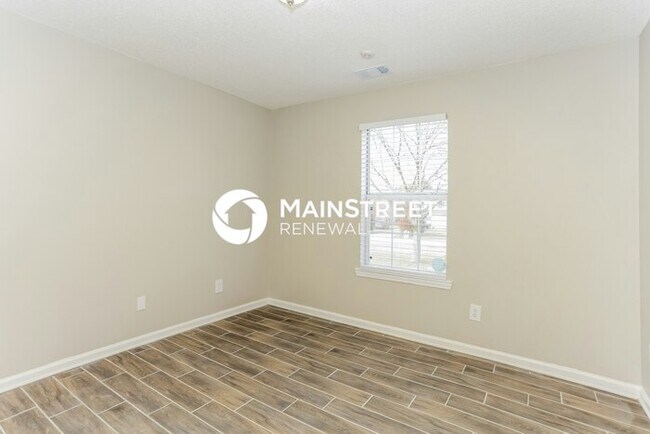 Building Photo - 3 Bedroom Pet-Friendly Home in LOCUST GROVE, GA with Main Street Renewal