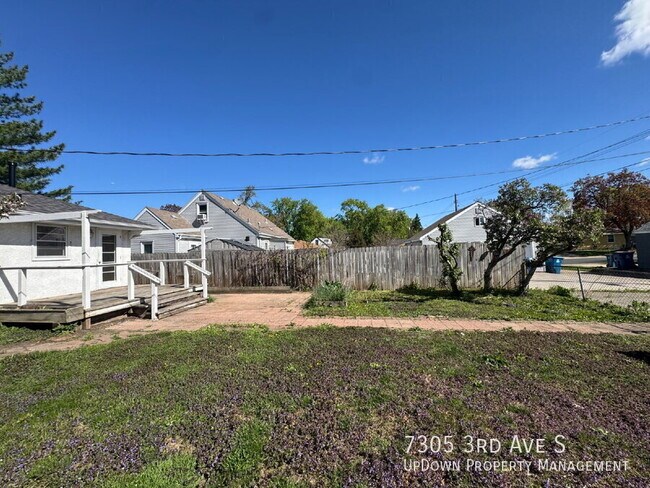 Building Photo - 7305 3rd Ave S