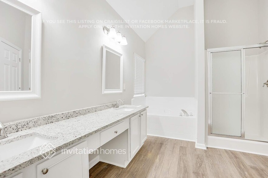 Building Photo - 849 Ashton Oak Cir