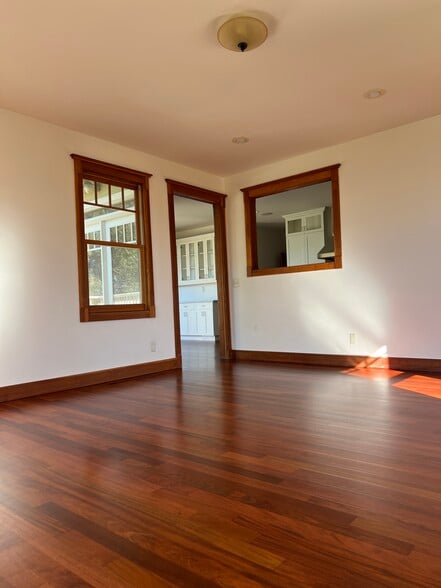 Building Photo - 5825 Saint Paul Ct