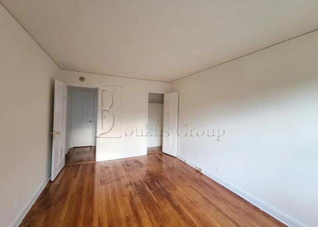 Building Photo - 1 bedroom in FLUSHING NY 11354