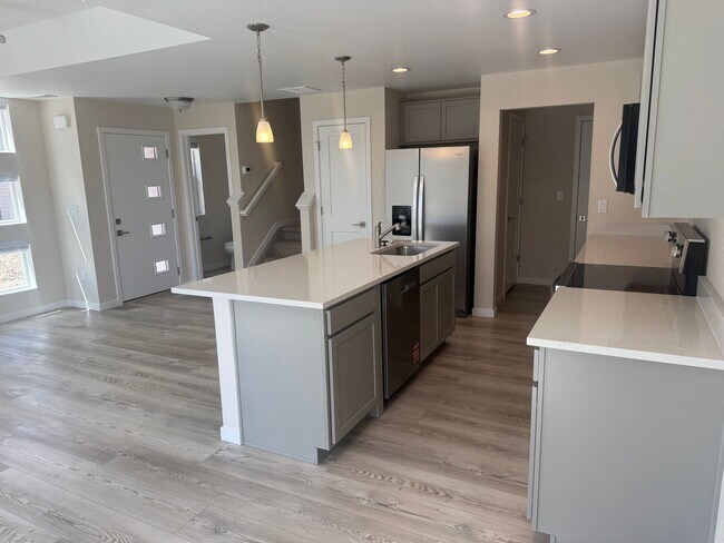 Building Photo - New Construction Townhome in University Park