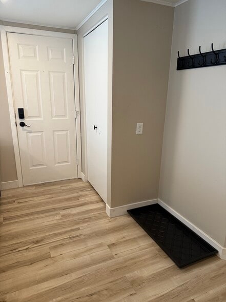 Building Photo - 112 Belle Aire Ave