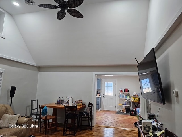 Building Photo - 225 Douglas Ave