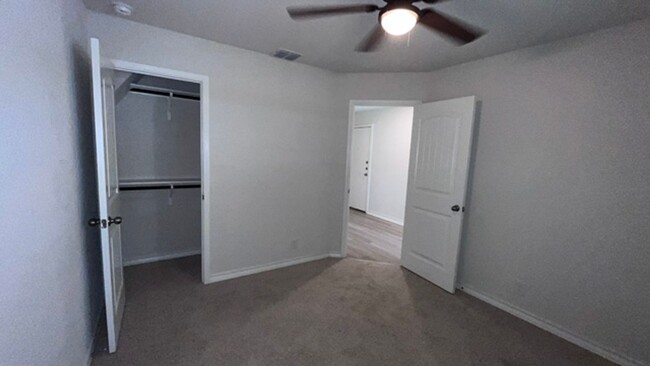 Building Photo - Charming 4-Bedroom Home Available for Rent...