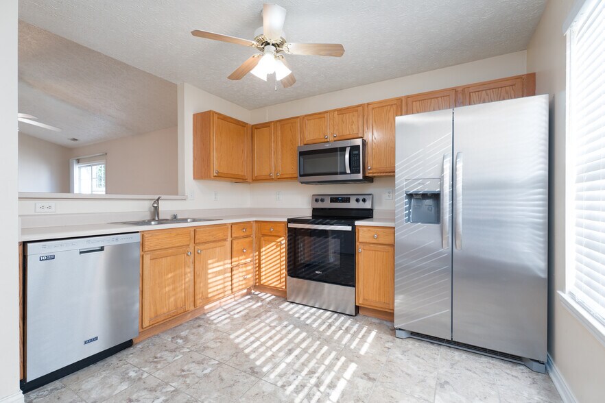 Building Photo - 2509 Arbor Ter