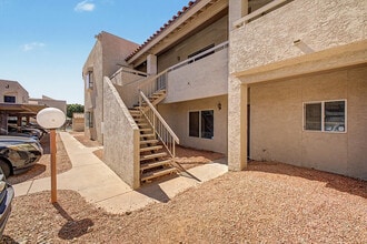 Building Photo - 11666 N 28th Dr