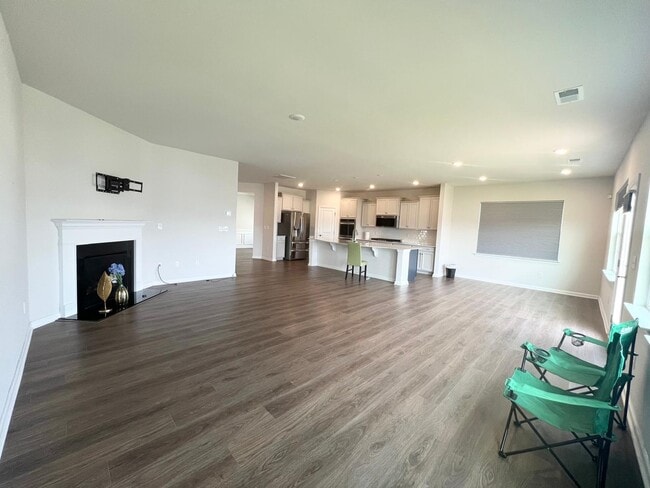 Building Photo - 182 Abersham Dr