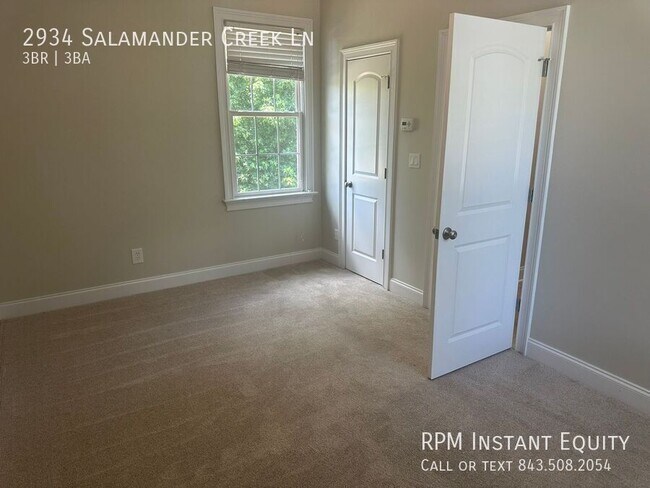Building Photo - 2934 Salamander Creek Ln