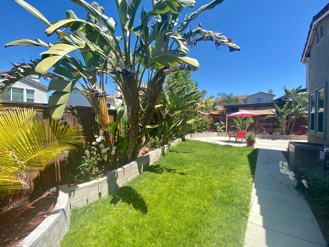 Building Photo - Stunning 4 bedroom home in Oceanside!!