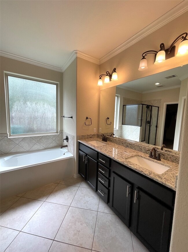 Building Photo - 14831 Raleigh's Meadow Ct