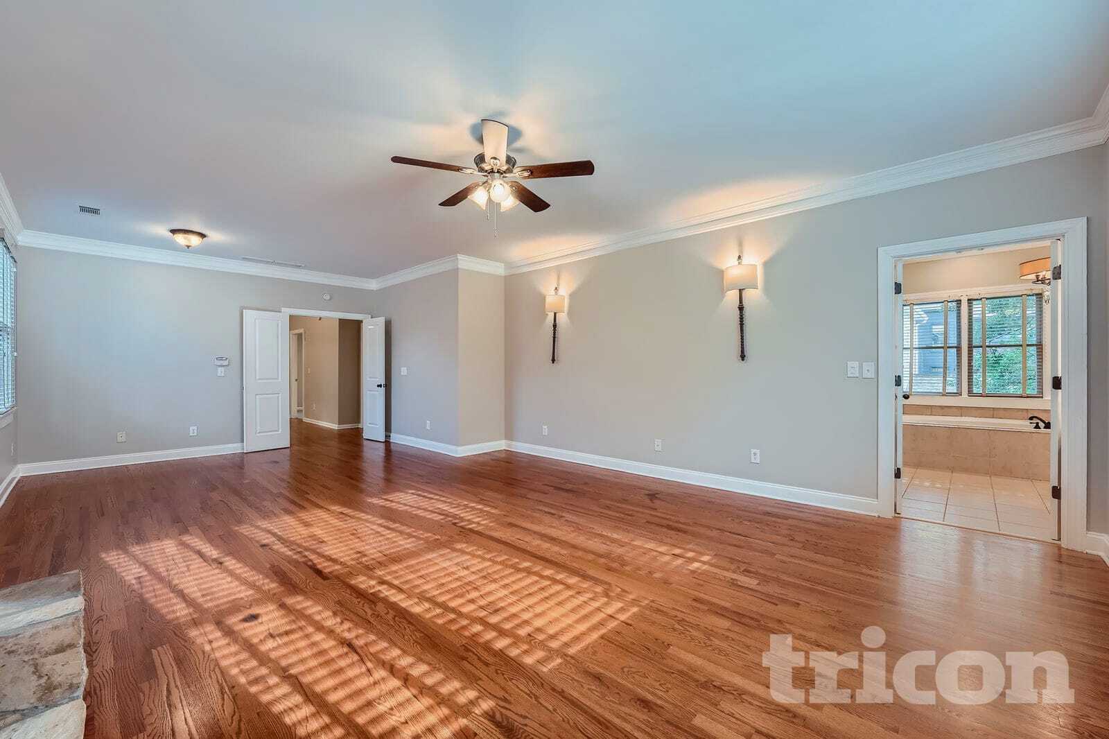 Building Photo - 1442 Hedgewood Ln NW