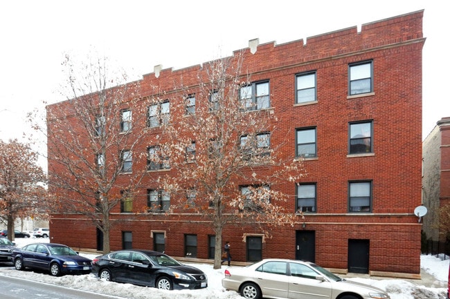 Building Photo - 4301-4309 N Winchester Ave