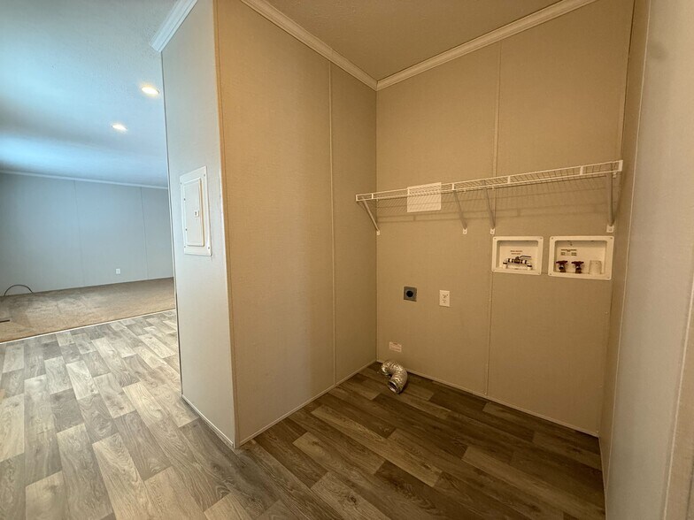 Building Photo - 12230 St Michel Ave