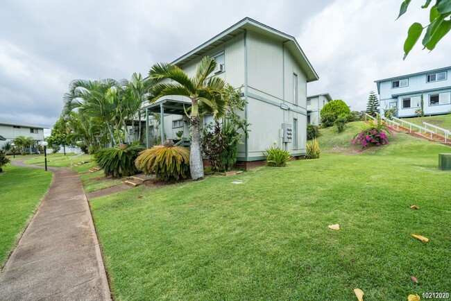 Building Photo - Waiau Gardens Kai 3 bedroom, 1 1/2 bath, 1...