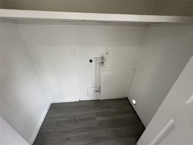 Building Photo - 457 Beech Ave