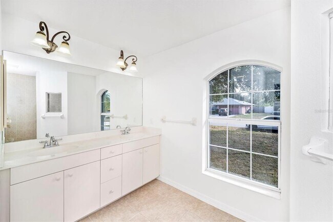 Building Photo - 3674 Lorton Ave