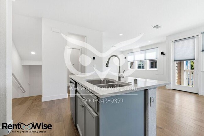 Building Photo - 49 Tidal Wy