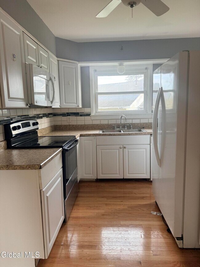 Building Photo - 786 New Scotland Ave