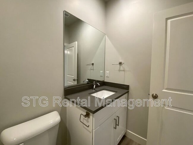 Building Photo - 1147 S 4380 W