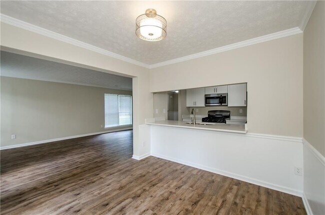 Building Photo - 10840 Mortons Crossing