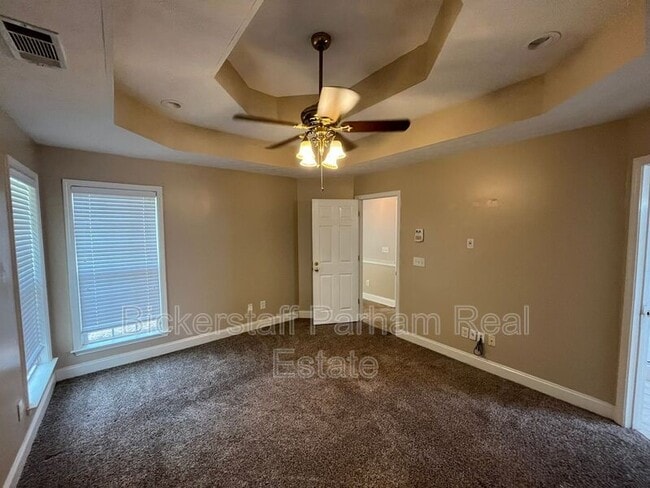 Building Photo - 6031 Broadstone Ct