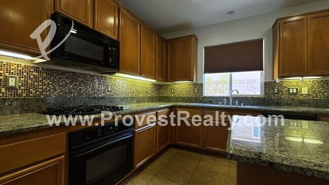 Building Photo - 12901 La Costa Ct