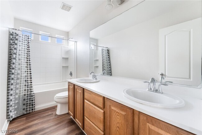 Building Photo - 112 Iron Summit Ave