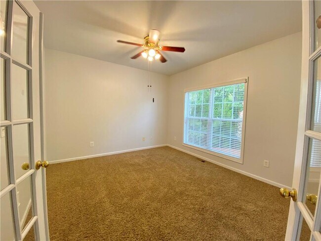 Building Photo - 6405 Knighted Ct