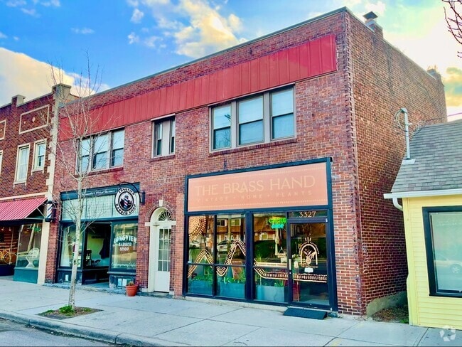 Building Photo - 3327 N High St