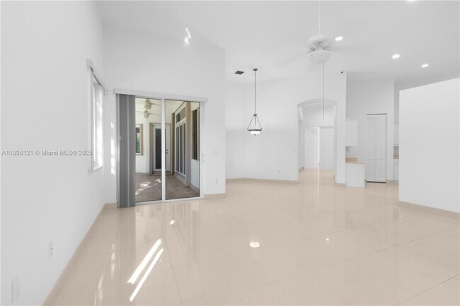 Building Photo - 8464 SW 138th St