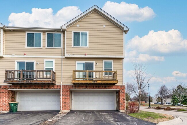 Building Photo - 667 W Hickory St