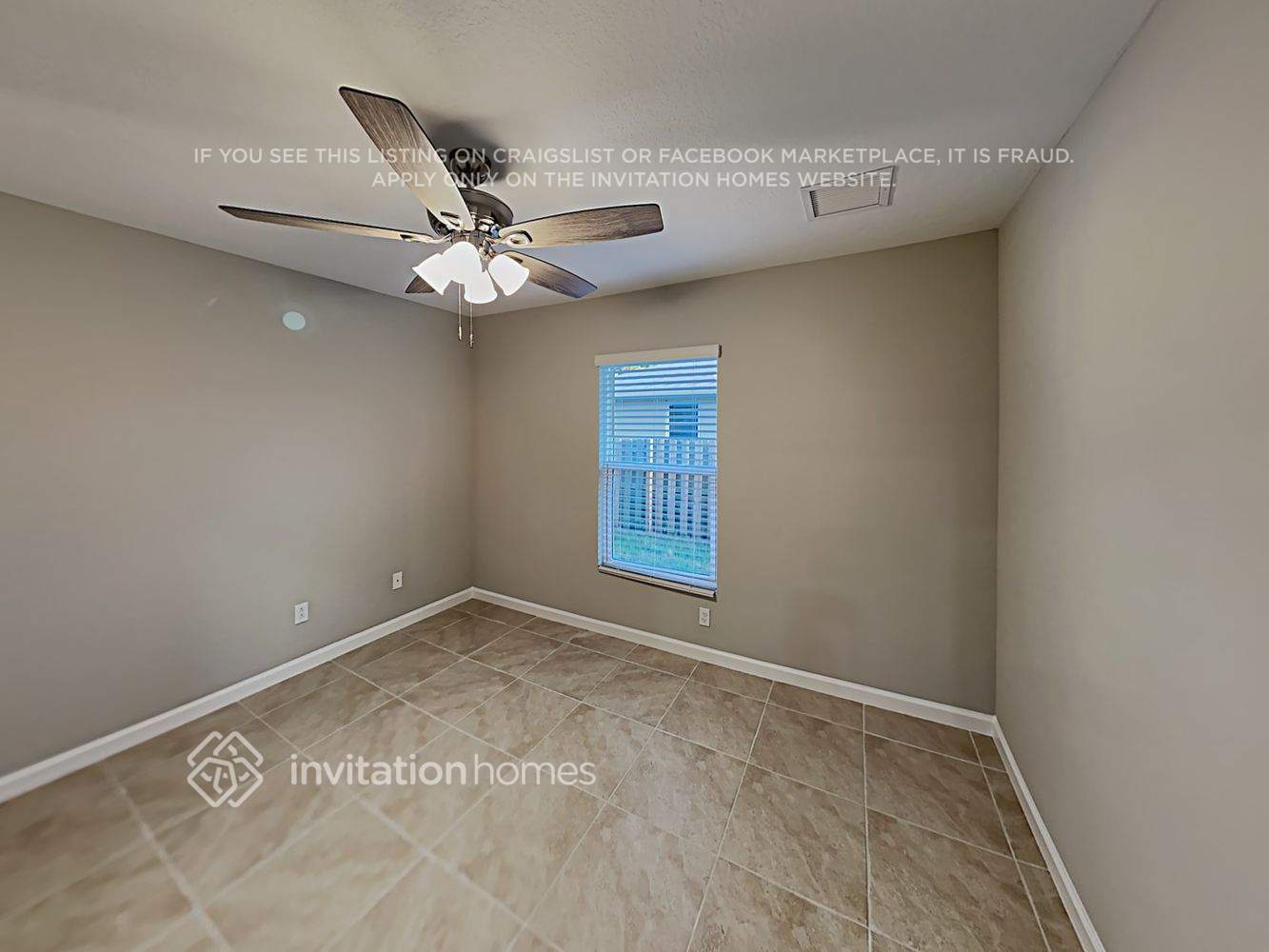 Building Photo - 2407 SE Melon Ct