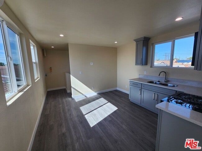 Building Photo - 7302 Mace Pl