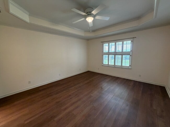 Building Photo - 1702 Thomas Ct
